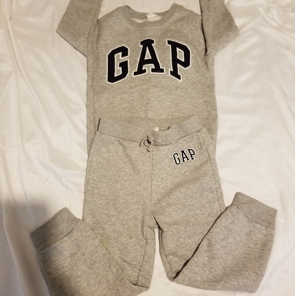 Gray Gap Sweatsuit